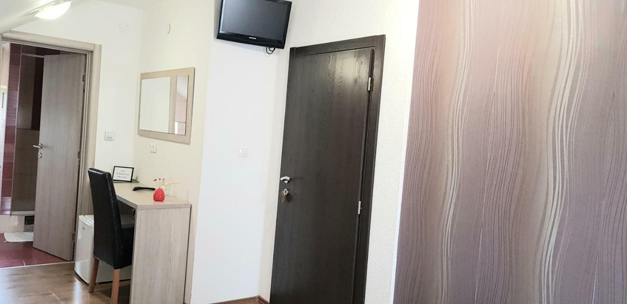 Rooms Velo Кореница Екстер'єр фото